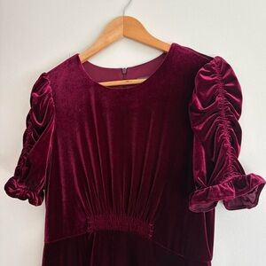 Vince Camuto burgundy red velvet short ruffle sleeve midi whimsigoth dress 10